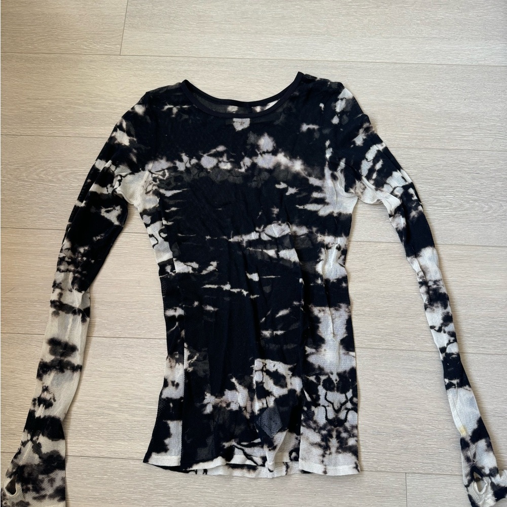 Tie-Dye Long Sleeve Top - Black and White